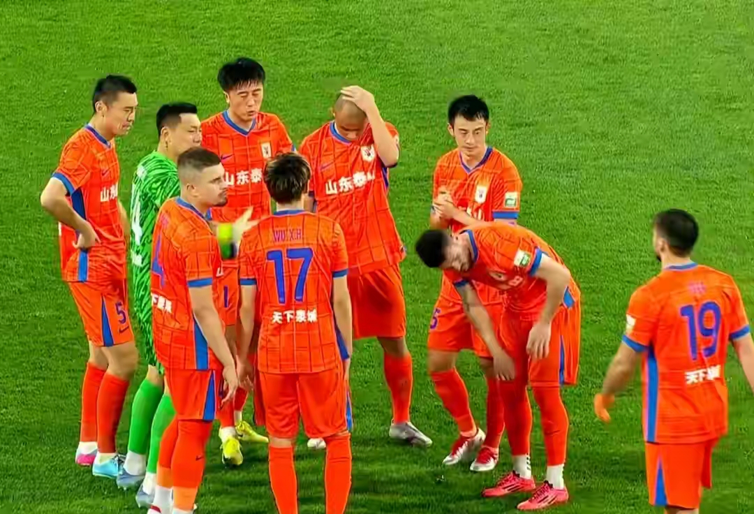 山东泰山集结日伤情更新，志在西甲名次提升，球迷炸锅，轮换策略成焦点 -欧博登录入口