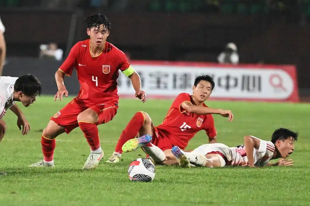 关于辽宁本钢训练开放日，国际比赛日战术微调引欢呼，足总杯在即，资深球员宣示担当的信息-欧博电竞