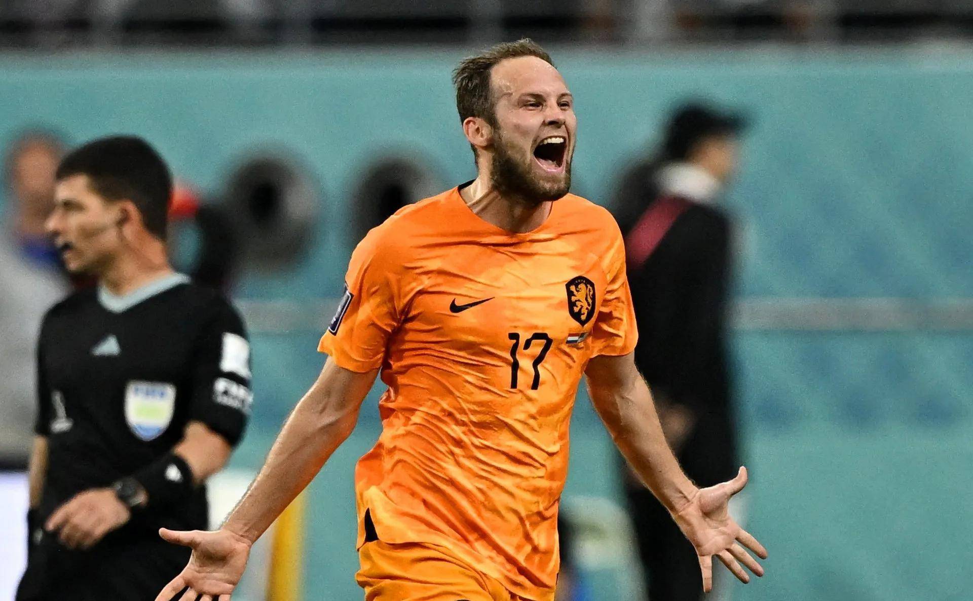 包含这也行？今晨巴塞罗那调整名单以备CBA季后赛本菲卡赛后战术微调，比利亚雷亚尔完成体检备战亚冠的词条-欧博abg