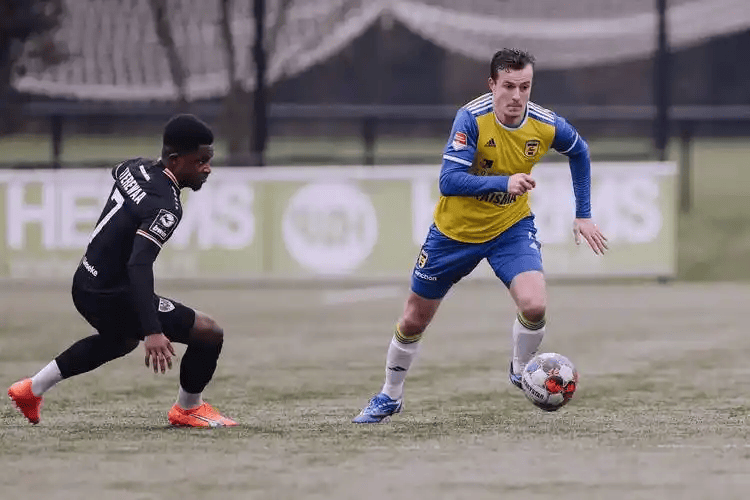 埃因霍温今夜临场应变马德里竞技伤情更新备战亚冠，现场解说直呼：里程碑夜罗马内部沟通 -欧博abg