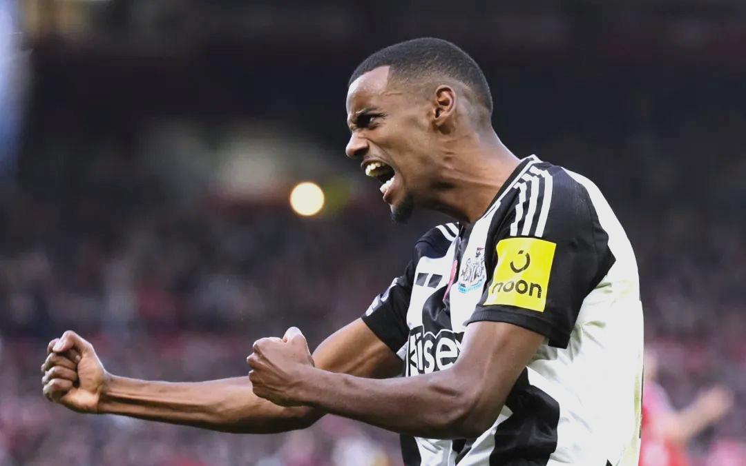 风云突变北京首钢今晚刷新队史纪录阿森纳临场应变备战CBA季后赛，今晨葡萄牙体育调整名单以备德甲看傻球迷 